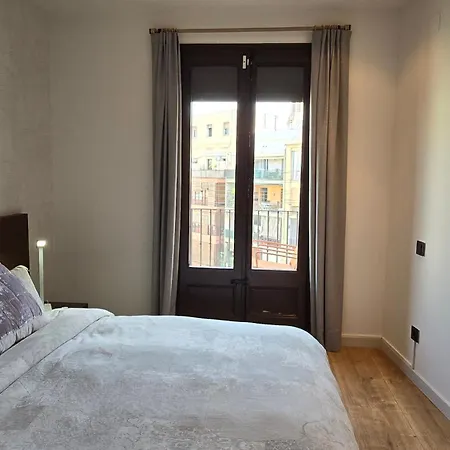 Apartment Opening Doors Summer Chic Barcelona